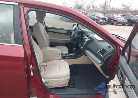 2017 Subaru Legacy 2.5I Premium z USA, uszkodzony, nr VIN 4S3BNAC61H3027699